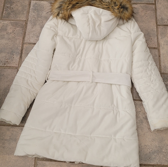 **SALE- ENDS CYBER MONDAY** INC Hooded VELVET PUFFER COAT WITH FAUX FUR - Picture 6 of 10